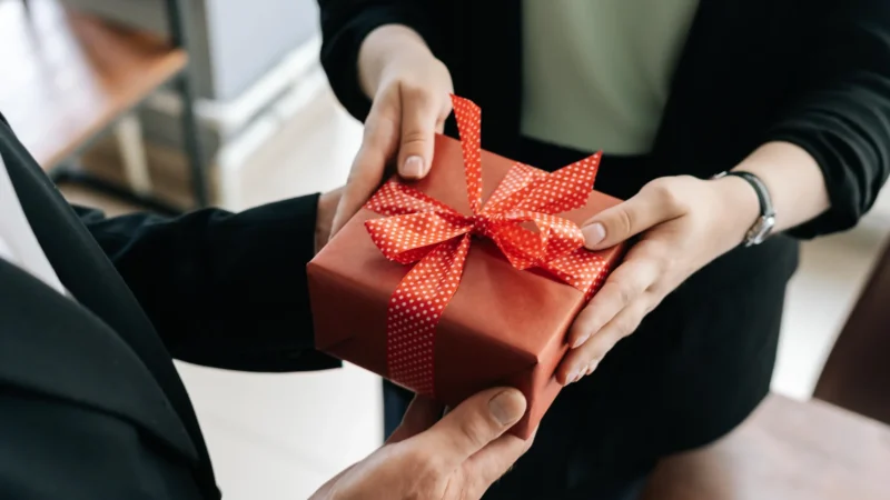Gift Hampers for Employees